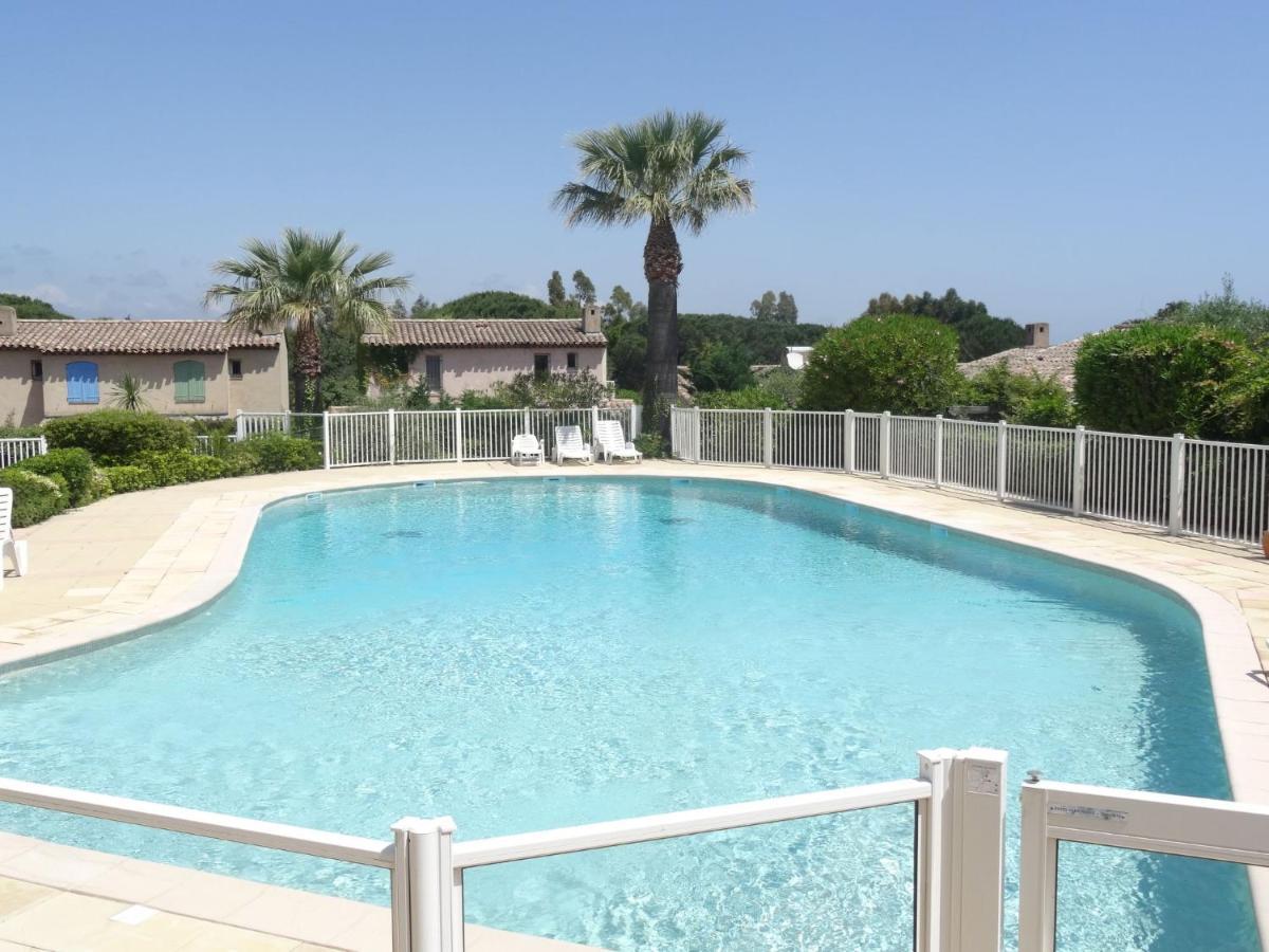 Holiday Home Les Parcs De Gassin-5 By Interhome Holiday home *