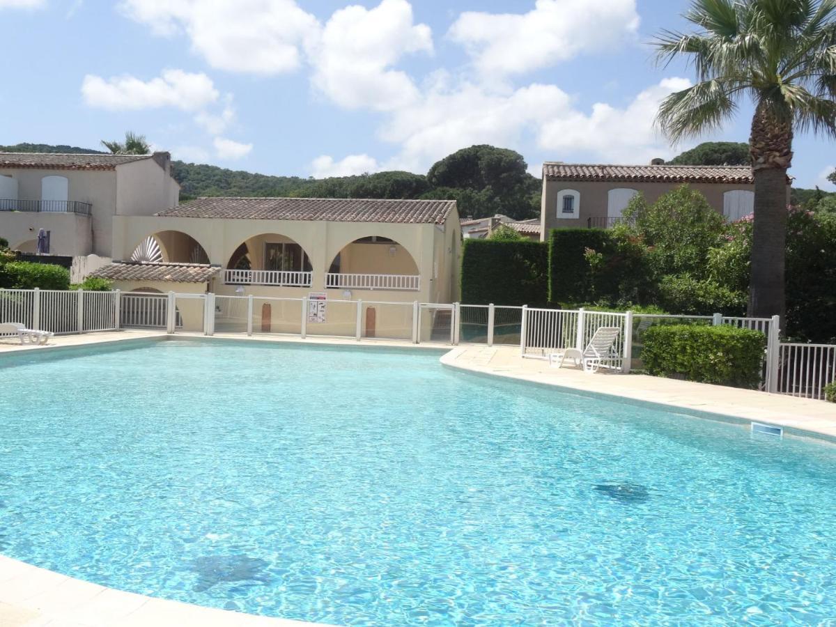 Holiday Home Les Parcs De Gassin-5 By Interhome Holiday home *